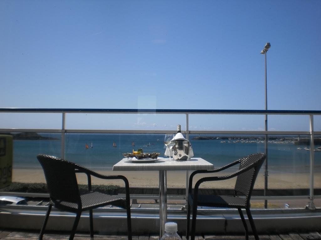 Hotel De La Plage Эрки Номер фото